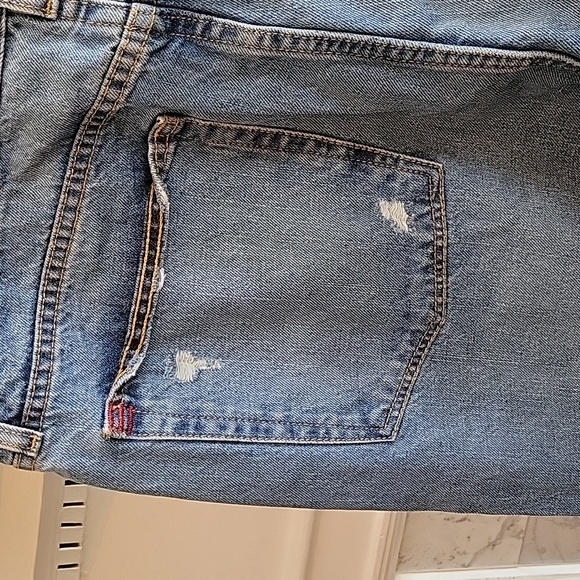 Urban Outfitters BDG Boyfriend Jeans - Picture 9 of 11